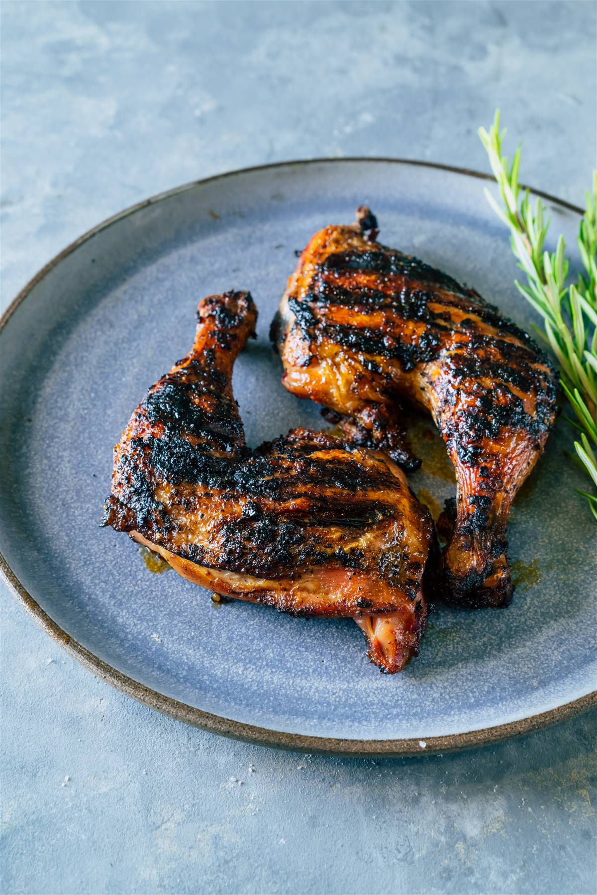 Barbecued chicken quarter