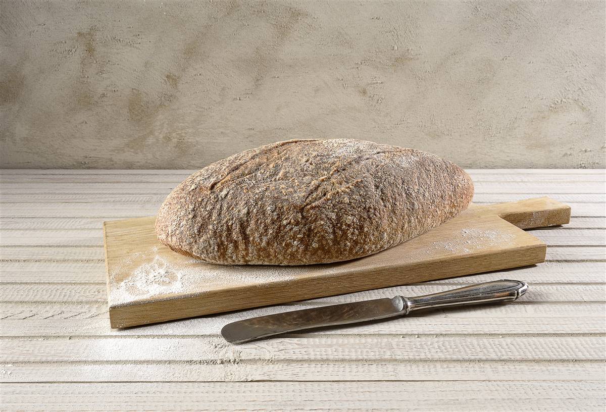 לחם אותנטי כפרי אפוי קפוא