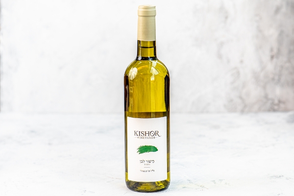 יין לבן ״יקב כישור״ סוביניון בלאן