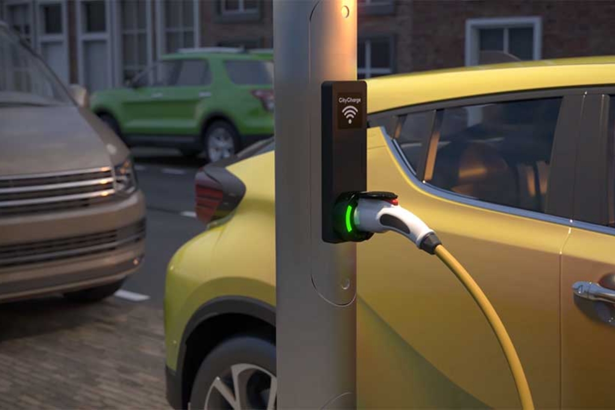 EV-Charging בעמודי תאורה