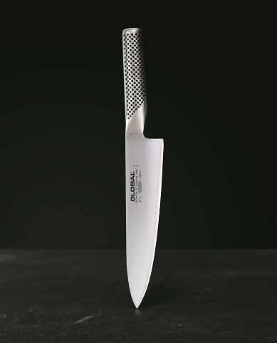 איך משחיזים סכין? 3 דרכים שאתם חייבים להכיר!